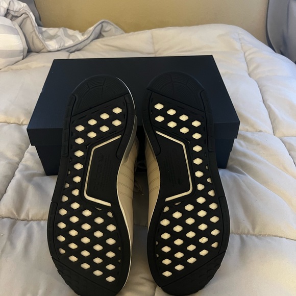 Mens Adidas NMD_V3 GTX Size 10.5 - Picture 6 of 6